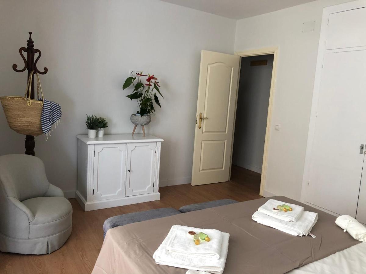 Malaga Playa Centro Ideal Familia Y Amigos Eksteriør billede