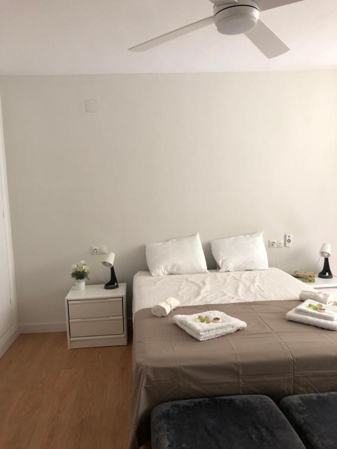 Malaga Playa Centro Ideal Familia Y Amigos Eksteriør billede