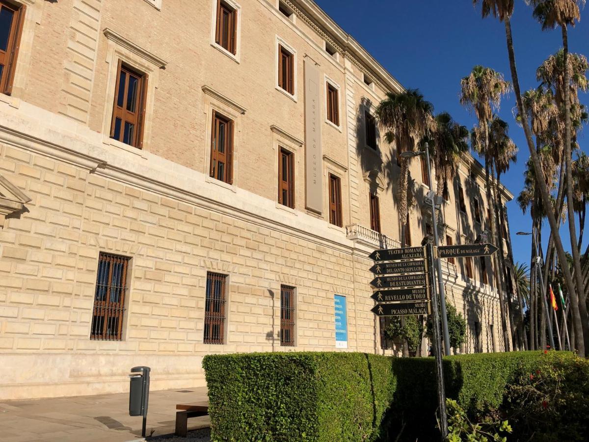 Malaga Playa Centro Ideal Familia Y Amigos Eksteriør billede